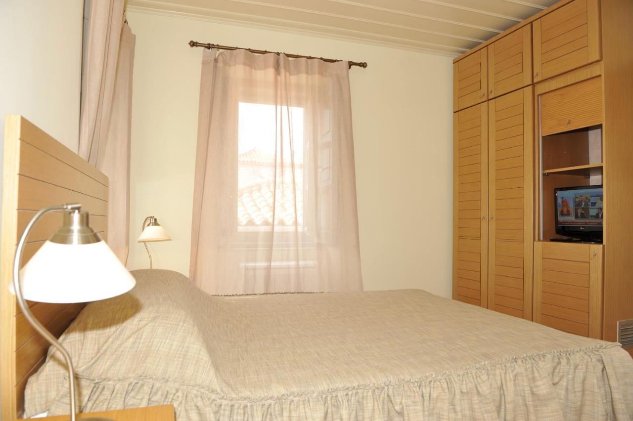 Gaia Accomodation Hydras Экстерьер фото